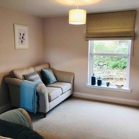 Two Bedroom House In Central Portree Bagian luar foto